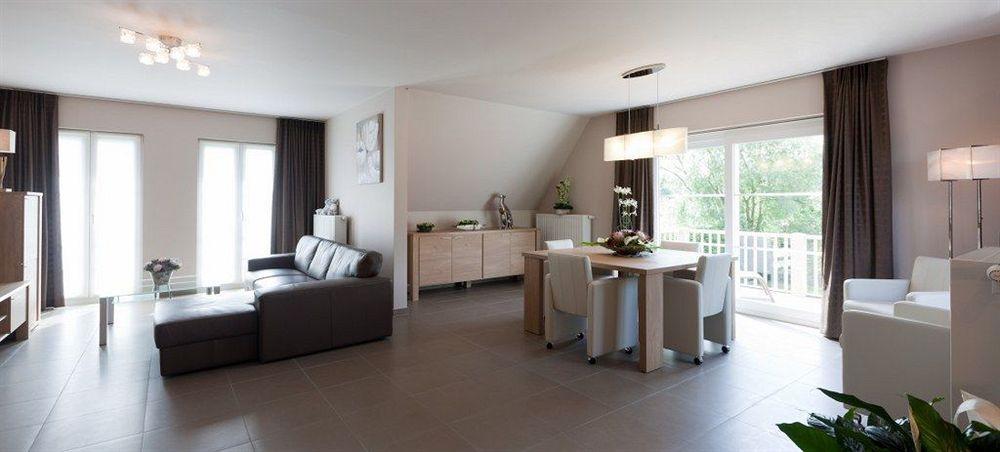 B&B Riche Terre Damme Exterior foto
