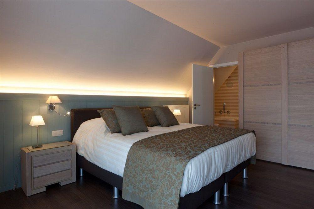 B&B Riche Terre Damme Exterior foto